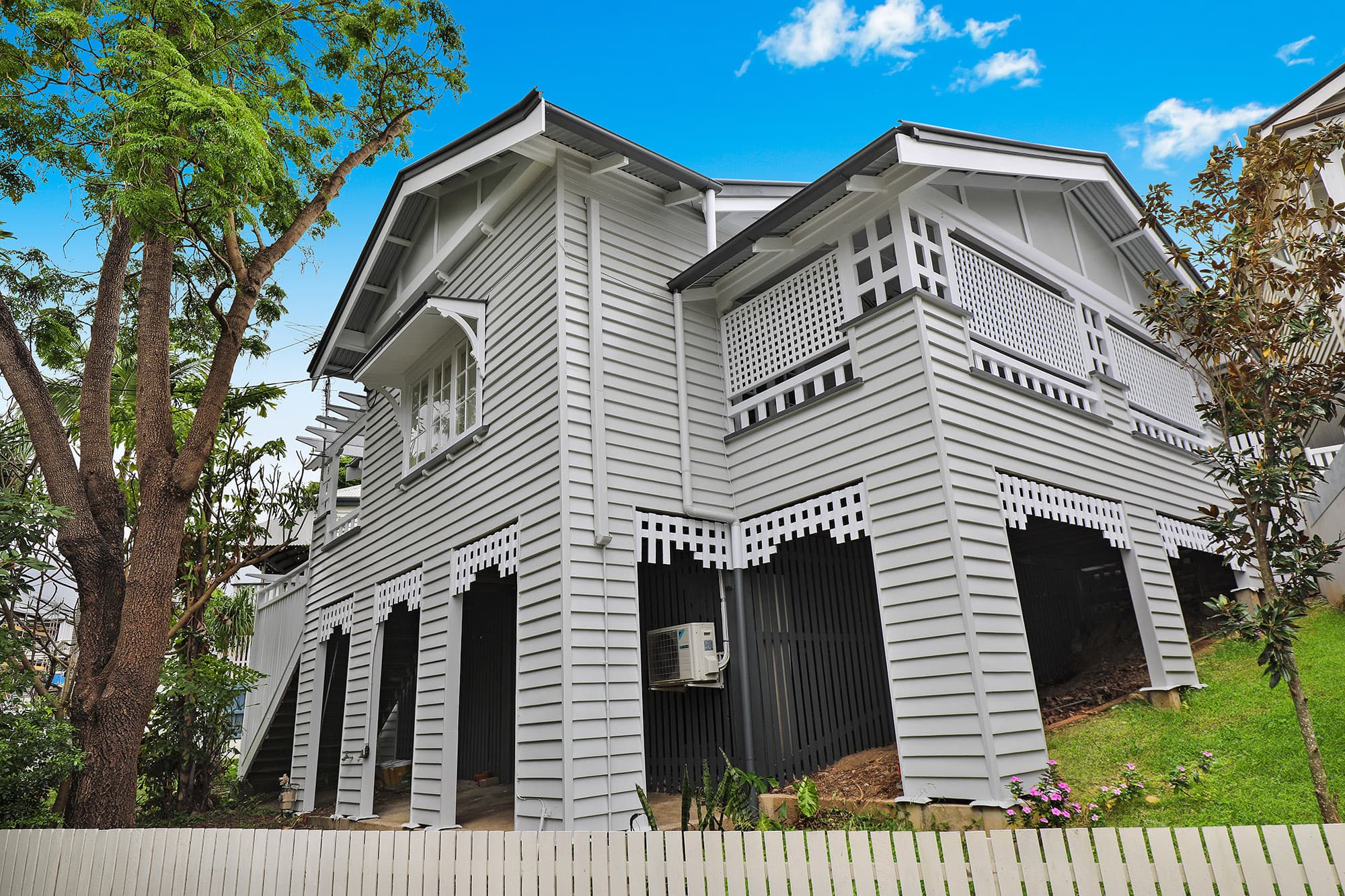20 Beeston St, Teneriffe, exterior painting by DHPainting