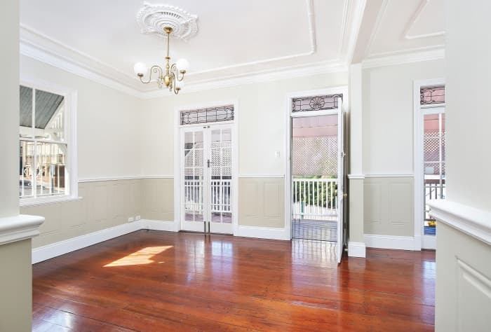 Bradley Street, Spring Hill, interior painting by DHPainting