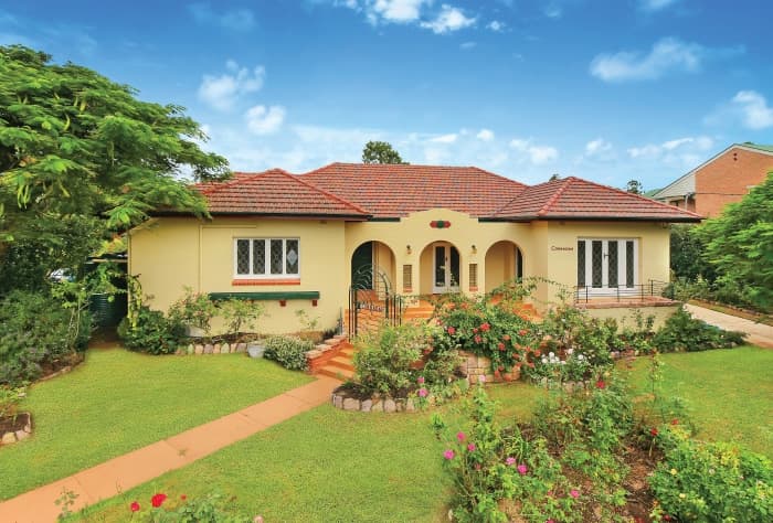 Denham Terrace, Tarragindi – Exterior, house painters by DHPainting