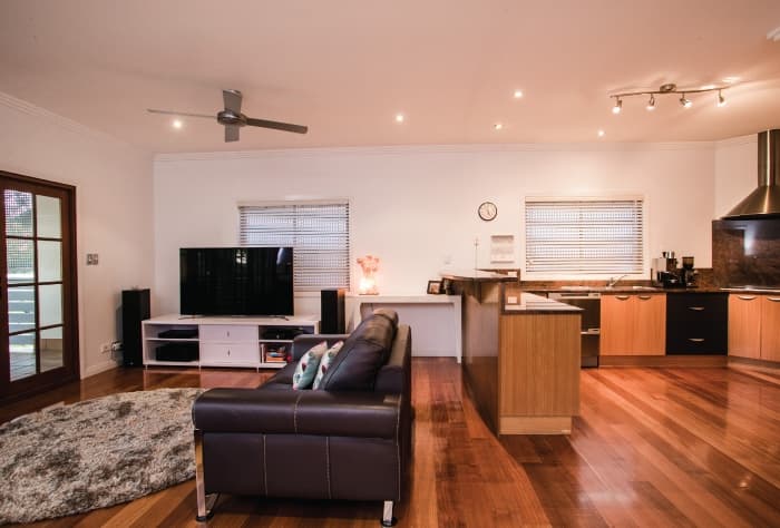 Dutton St, Hawthorne, interior painting by DHPainting