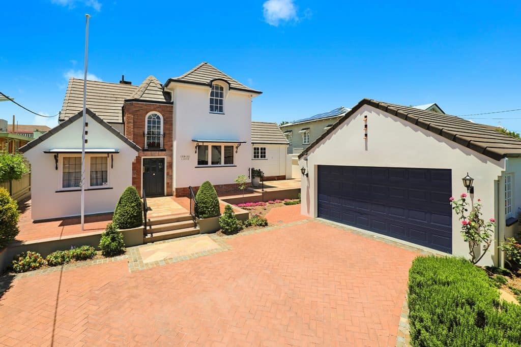 Manson Rd, Hendra, exterior painting by DHPainting