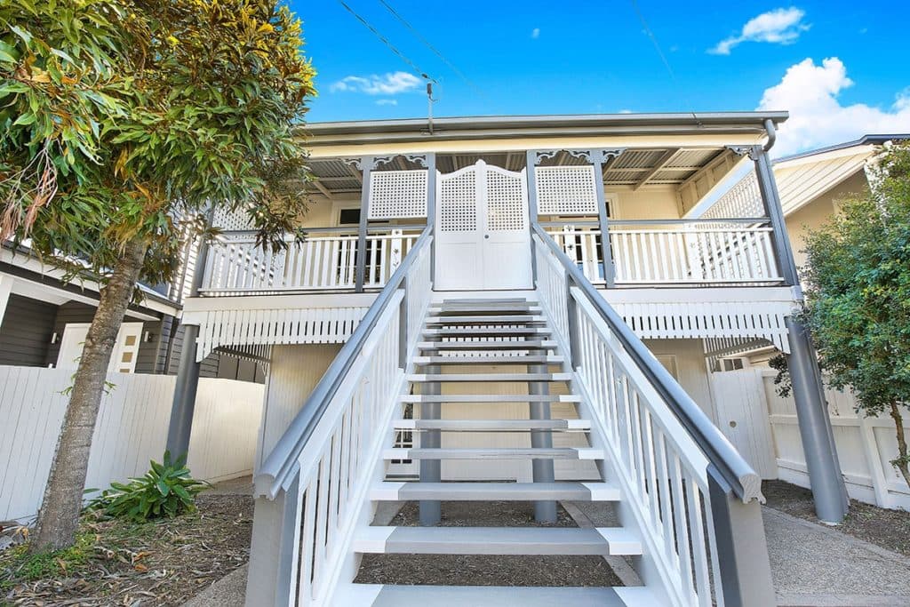 Tennyson St, Bulimba, exterior painting by DHPainting