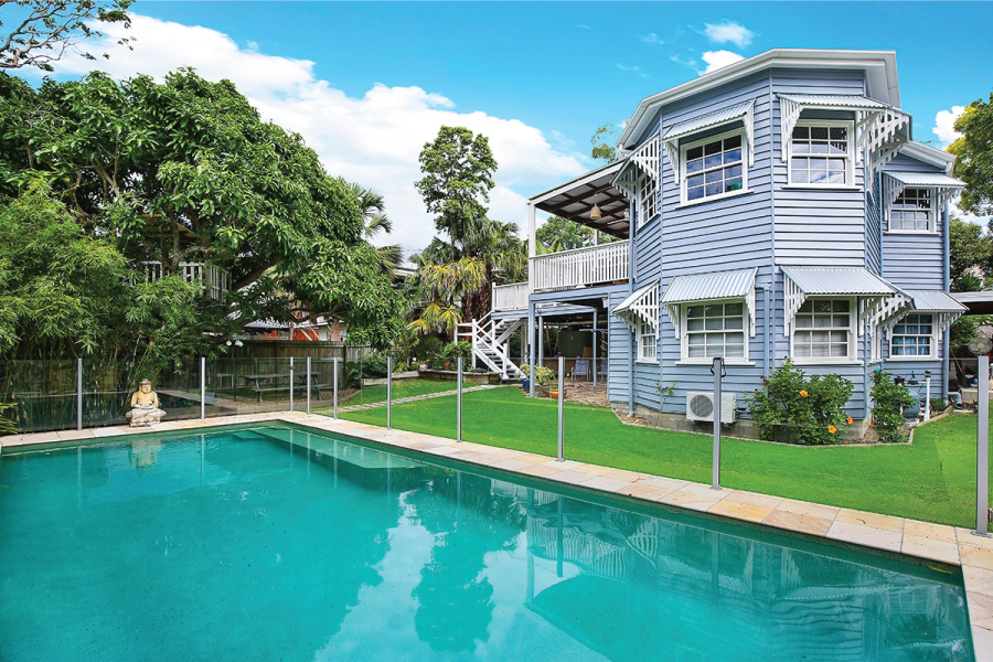 Queenslander home in Parry Street, Bulimba